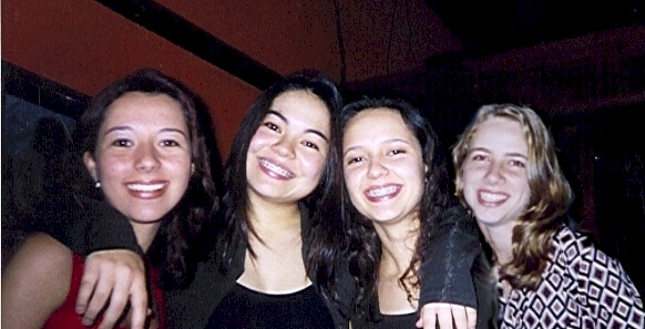 Michele e sua turma! Clique aki pra visitar a HP dela!!!